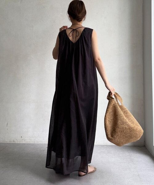 DouDou(ドゥドゥ)の「【WEB限定】綿ローン前後2WAYワンピース(ワンピース・レディース・チャコールグレー/ブラウン/ブルー・FREE)」の19枚目の写真