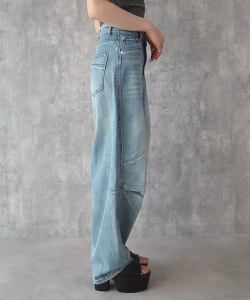 CECIL McBEE（セシルマクビー）の「カーブデニムパンツ（デニムパンツ・レディース・グレー/ベージュ/サックスブルー・61/64）」の11枚目の写真