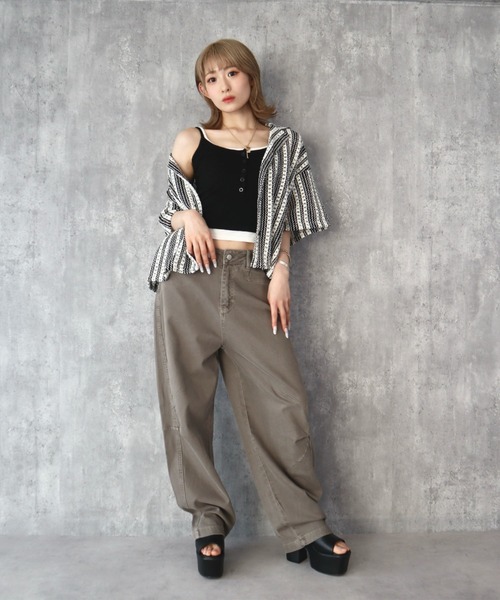 CECIL McBEE（セシルマクビー）の「カーブデニムパンツ（デニムパンツ・レディース・グレー/ベージュ/サックスブルー・61/64）」の4枚目の写真
