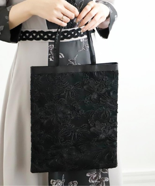 SETUP7（セットアップセブン）の「【metoi】刺繍レースサブバッグ 結婚式 二次会 パーティー フォーマル オケージョン セレモニー（トートバッグ・レディース・ベージュ/ブラック・FREE）」の2枚目の写真