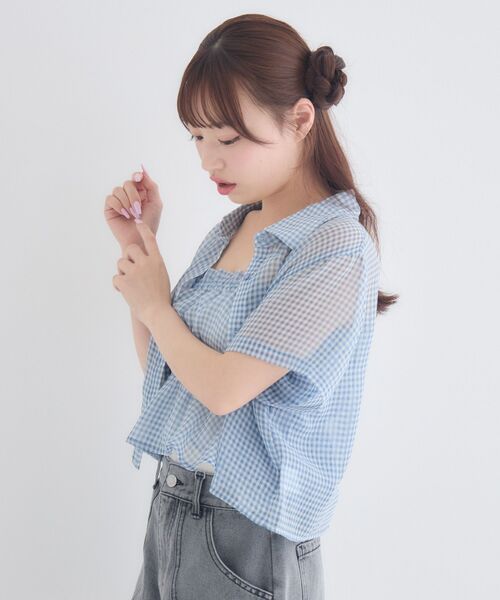 ems excite(エムズエキサイト)の「【セットアイテム】シアーシャツ&キャミSET(シャツ/ブラウス・レディース・ブラック系その他2/ブルー系その他2/ピンク系その他2・FREE)」の12枚目の写真