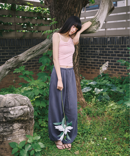 MIRECO(ミレコ)の「FLOWER EMBOSSED SLEEVELESS BABY PINK(Tシャツ/カットソー・レディース・その他・FREE)」の3枚目の写真