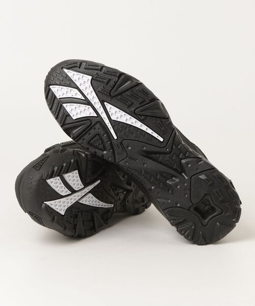 Reebok(リーボック)の「BRUTUS LOW(スニーカー・メンズ・ブラック・29.0cm/28.0cm/27.5cm/27.0cm/26.0cm)」の3枚目の写真