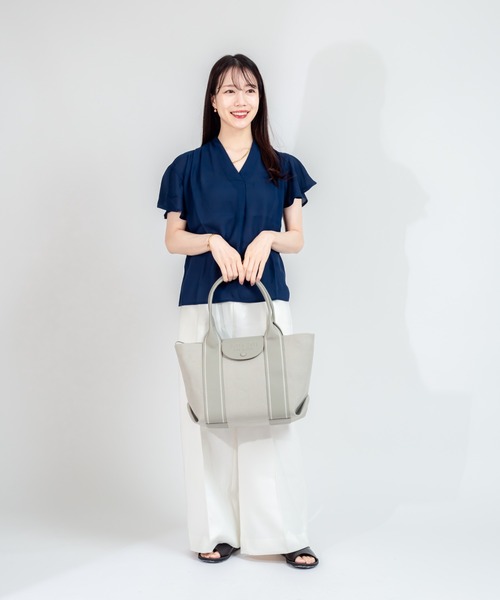 Jolie Joli(ジョリージョリ)の「【Jolie Joli/ジョリージョリ】トートバッグ キャンバス×エコレザー フラップバッグ(トートバッグ・レディース・ブラック/ネイビー/グレー/アイボリー・FREE)」の11枚目の写真