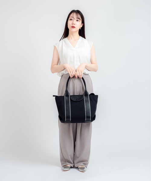 Jolie Joli(ジョリージョリ)の「【Jolie Joli/ジョリージョリ】トートバッグ キャンバス×エコレザー フラップバッグ(トートバッグ・レディース・ブラック/ネイビー/グレー/アイボリー・FREE)」の17枚目の写真