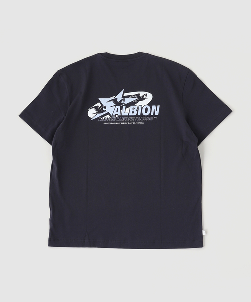 417 EDIFICE(フォーワンセブンエディフィス)の「ART OF FOOTBALL / Brighton 00s Graphic Tee(Tシャツ/カットソー・メンズ・ネイビー・X-LARGE/LARGE)」の2枚目の写真