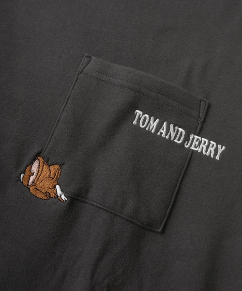 Tom＆Jerry（トムアンドジェリー）の「【71】【TOM＆JERRY/トムとジェリー】【セットアップ可能】マシュマロフリース 刺繍 クルーネック ロングスリーブTシャツ/キャラクター/ルームウェア/ユニセックス/レディース/メンズ（Tシャツ/カットソー・レディース・チャコールグレー/ネイビー/ブラウン/ベージュ・M/L）」の5枚目の写真