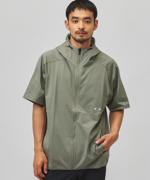 OAKLEY(オークリー)の「オークリー OAKLEY O-TECH COLD UV CUT S/S JACKET 1.0(ナイロンジャケット・メンズ・カーキ/ダークグレー/ホワイト・L/LL/M)」の3枚目の写真
