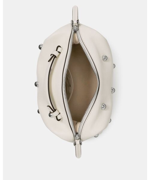 kate spade new york（ケイトスペード ニューヨーク）の「ビリー スタッズド クロスボディ バッグ（ショルダーバッグ・レディース・ホワイト・ONESIZE）」の2枚目の写真