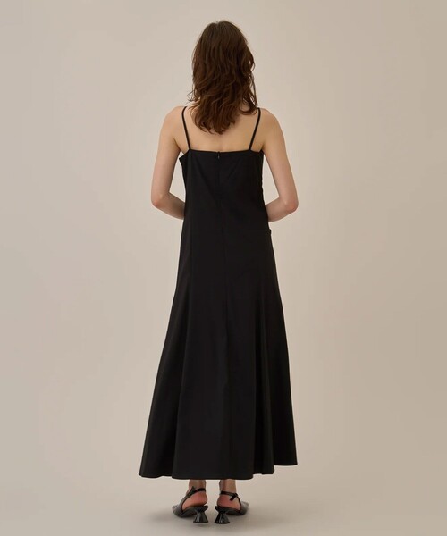 AKIRANAKA(アキラナカ)の「【AKIRANAKA/アキラナカ】Nicole slip dress BK(ジャンパースカート・レディース・ブラック・1)」の4枚目の写真