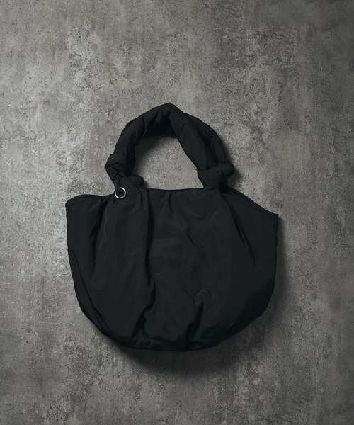 SALON adam et rope'(サロン アダム エ ロペ)の「【WEB限定】パフナイロントートバッグ 5(トートバッグ・レディース・ブラック・FREE)」の14枚目の写真