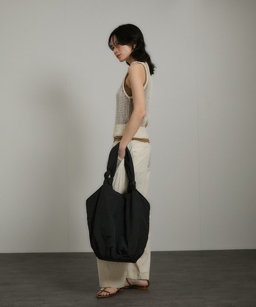 SALON adam et rope'(サロン アダム エ ロペ)の「【WEB限定】パフナイロントートバッグ 5(トートバッグ・レディース・ブラック・FREE)」の15枚目の写真