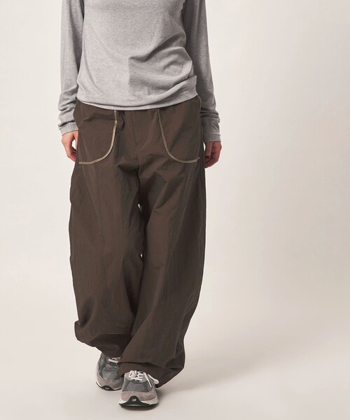 CITEN(シテン)の「<CITEN>ユーティリティバルーンパンツ(カーゴパンツ・レディース・ネイビー/ダークブラウン・S/M)」の7枚目の写真