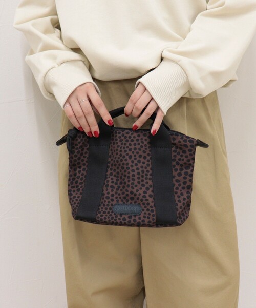 OUTDOOR PRODUCTS(アウトドアプロダクツ)の「【OUTDOOR PRODUCTS】ボートシェイプトートバッグミニ(トートバッグ・レディース・ブラック/ブラウン系その他・FREE)」の4枚目の写真
