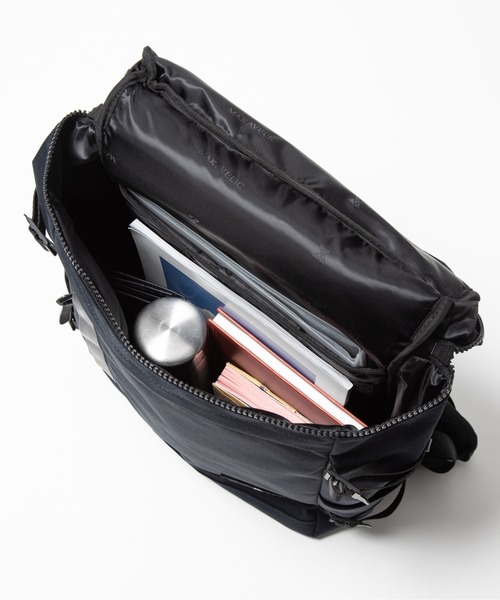 MAKAVELIC(マキャベリック)の「【MAKAVELIC】 CHASE RECTANGLE DAYPACK(バックパック/リュック・メンズ・ブラック・FREE)」の12枚目の写真