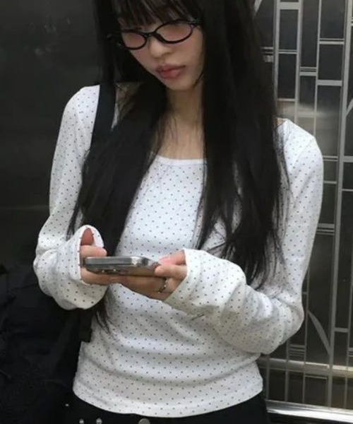 ViViDAY(ビビデー)の「ドット柄ショートカットソー(Tシャツ/カットソー・レディース・ホワイト・M)」の2枚目の写真
