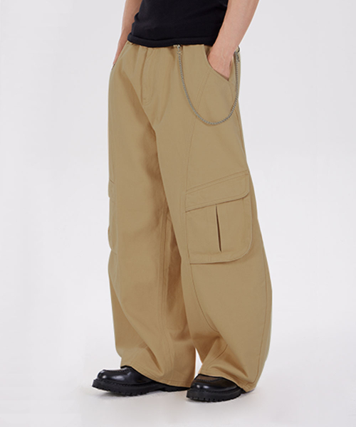 MAKEITTO(メイキット)の「ポケットカーブワイドパンツ_ベージュ(その他パンツ・メンズ・その他・SMALL/X-LARGE/LARGE/MEDIUM)」の2枚目の写真