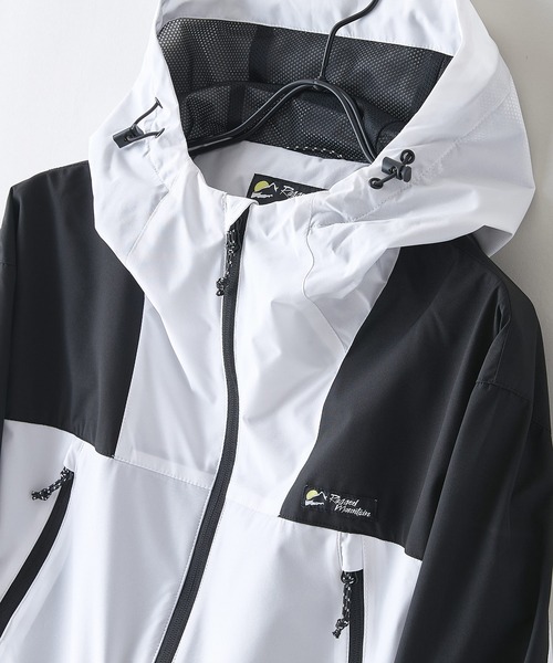 ragged mountain(ラギットマウンテン)の「【RAGGED MOUNTAIN/ラギットマウンテン】【撥水・防風・ストレッチ性を兼ね備えた高機能パーカー】CHESHIRE マウンテンパーカー 耐水10,000mm STORMRESISTANCE 高機能生地 オーバーサイズ タウンユース アウトドア ユニセックス(マウンテンパーカー・メンズ・ホワイト/ブラック/グリーン・MEDIUM/X-LARGE/LARGE)」の2枚目の写真