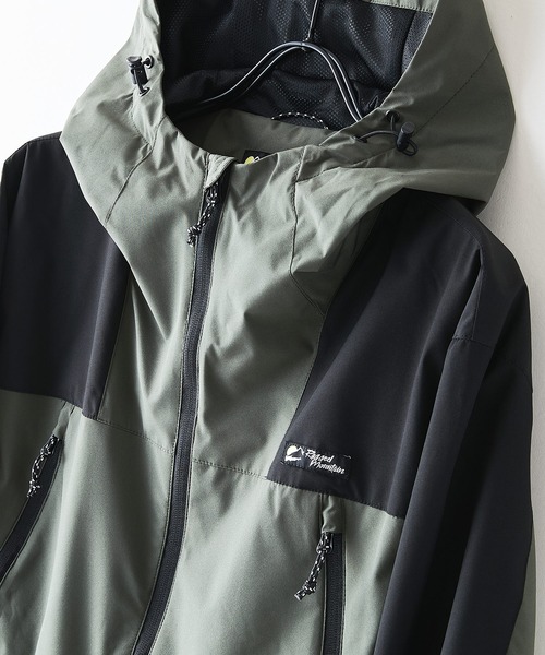 ragged mountain(ラギットマウンテン)の「【RAGGED MOUNTAIN/ラギットマウンテン】【撥水・防風・ストレッチ性を兼ね備えた高機能パーカー】CHESHIRE マウンテンパーカー 耐水10,000mm STORMRESISTANCE 高機能生地 オーバーサイズ タウンユース アウトドア ユニセックス(マウンテンパーカー・メンズ・ホワイト/ブラック/グリーン・MEDIUM/X-LARGE/LARGE)」の3枚目の写真
