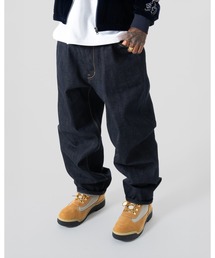 LFYT（エルエフワイティー）の「LFYT エルエフワイティー【Lafayette】- バギーデニム【5 POCKET DENIM PANTS BAGGIE FIT デニムパンツ LA261101】（デニムパンツ）」