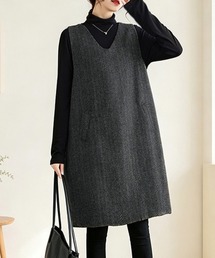 ヘリンボーン柄Vネックジャンパースカート