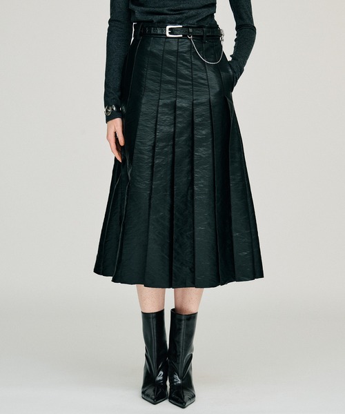 PRANK PROJECT(プランクプロジェクト)の「【2026Winter Pre-Order】シンセティックレザープリーツスカート / Synthetic Leather Pleated Skirt(スカート・レディース・ブラック/ブラウン・38/36)」の1枚目の写真