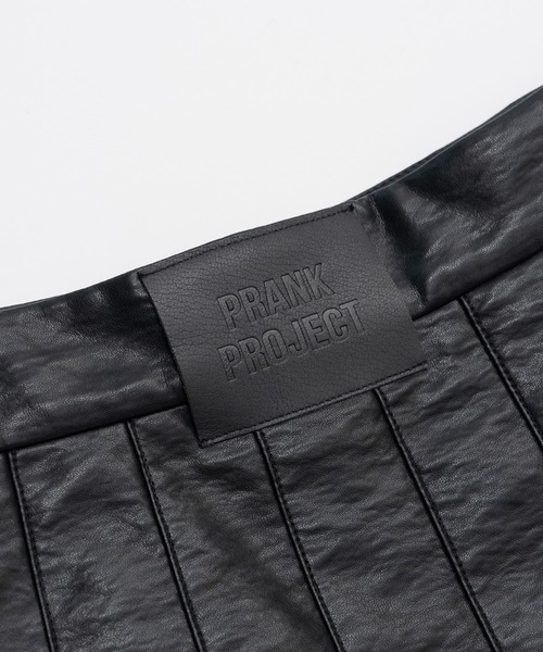 PRANK PROJECT(プランクプロジェクト)の「【2026Winter Pre-Order】シンセティックレザープリーツスカート / Synthetic Leather Pleated Skirt(スカート・レディース・ブラック/ブラウン・38/36)」の13枚目の写真