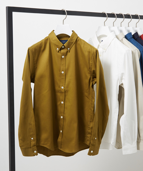 STUDIOUS（ステュディオス）の「エンブロイダリーカラーNEWオックスシャツ（シャツ/ブラウス・メンズ・グリーン/レッド/オフホワイト/ブルー/ベージュ/ネイビー/マスタード/オレンジ/サックスブルー・1/3/2）」の3枚目の写真