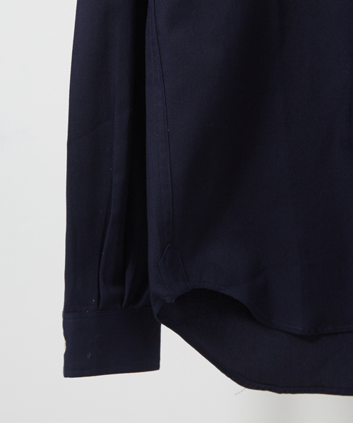 STUDIOUS（ステュディオス）の「エンブロイダリーカラーNEWオックスシャツ（シャツ/ブラウス・メンズ・グリーン/レッド/オフホワイト/ブルー/ベージュ/ネイビー/マスタード/オレンジ/サックスブルー・1/3/2）」の22枚目の写真