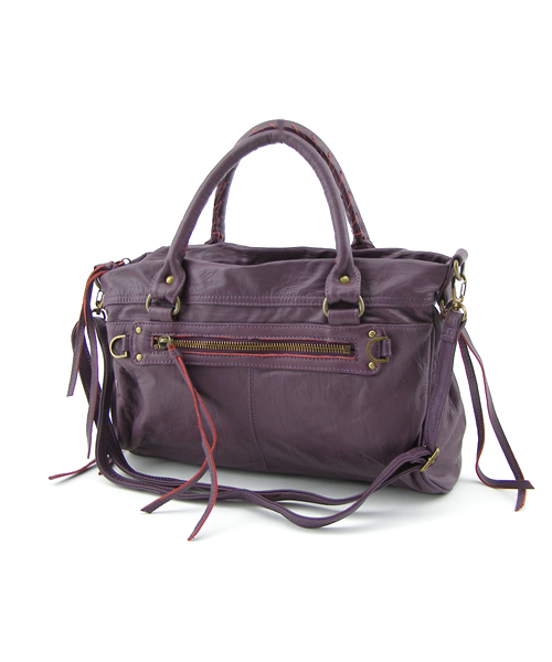 And A（アンドエー）の「ポーチミニショルダー（ショルダーバッグ・レディース・ブラック/ライトブラウン/パープル/レッド・FREE）」の3枚目の写真