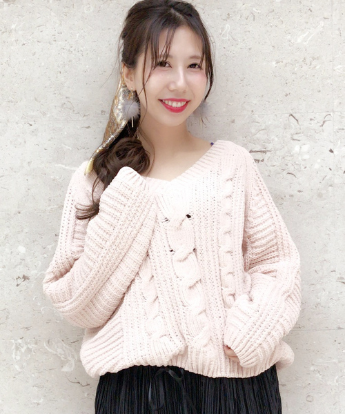 archives（アルシーヴ）の「モールヤーンケーブルニットプルオーバー（ニット/セーター・レディース・サックスブルー/オフホワイト/ピンク/ピンクベージュ・MEDIUM）」の4枚目の写真