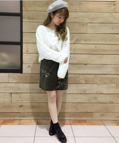 archives（アルシーヴ）の「モールヤーンケーブルニットプルオーバー（ニット/セーター・レディース・サックスブルー/オフホワイト/ピンク/ピンクベージュ・MEDIUM）」の19枚目の写真