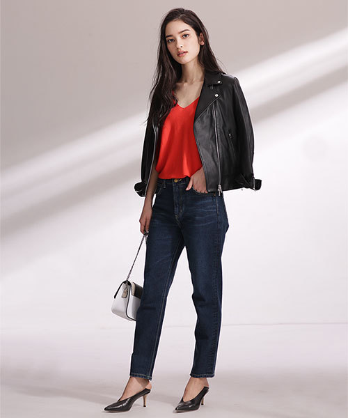 Lee（リー）の「Lee×安西こずえ/別注スリムテーパードパンツUSED（デニムパンツ・レディース・インディゴブルー/ライトインディゴブルー・X-SMALL/SMALL/MEDIUM）」の3枚目の写真