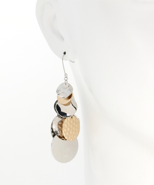 SLY（スライ）の「ANTIQUE METAL PIERCE（ピアス（両耳用）・レディース・シルバー/ゴールド・FREE）」の4枚目の写真