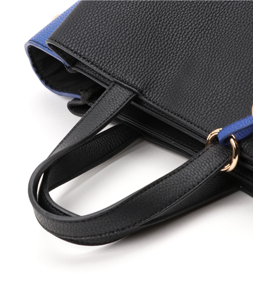 SESTO（セスト）の「タッセル付き2WAYショルダーバッグ（ショルダーバッグ・レディース・アイボリー/ブラック/ライトグレー・FREE）」の5枚目の写真