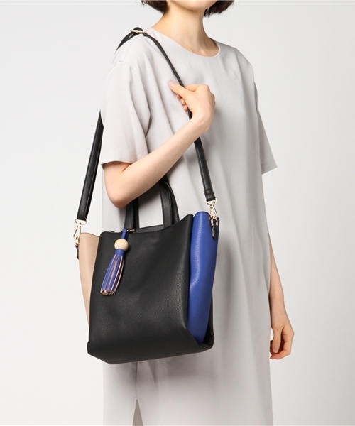 SESTO（セスト）の「タッセル付き2WAYショルダーバッグ（ショルダーバッグ・レディース・アイボリー/ブラック/ライトグレー・FREE）」の12枚目の写真