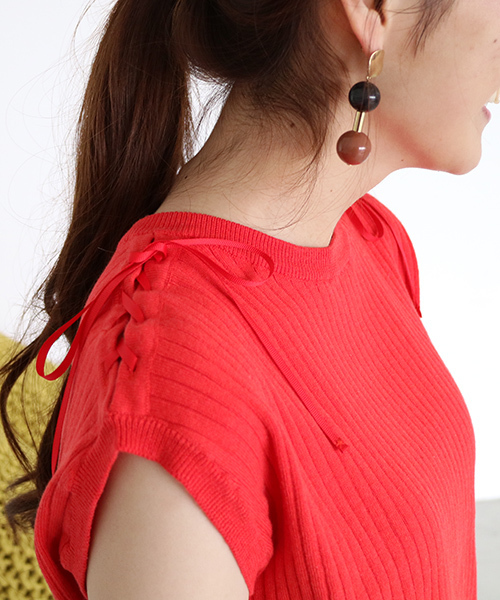 N.（N. Natural Beauty Basic）（エヌエヌナチュラルビューティーベーシック）の「レースアップオフショルダーニット（ニット/セーター・レディース・ホワイト/レッド/ダークネイビー・MEDIUM）」の11枚目の写真