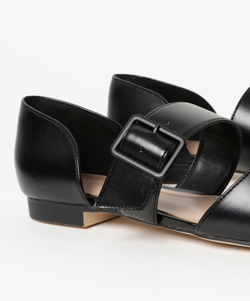 CHARLES & KEITH（チャールズ & キース）の「バックルドルセーフラット / BUCKLED D'ORSAY FLATS（パンプス・レディース・ブルーグリーン/シルバー/ブラック・24.5cm/24cm/22.5cm/23.5cm/23cm）」の7枚目の写真