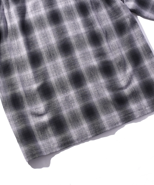 SHIPS JET BLUE（シップスジェットブルー）の「SHIPS JET BLUE: キャンプカラー オンブレチェックシャツ（シャツ/ブラウス・メンズ・グレー/マスタード/ピンク・MEDIUM/SMALL/LARGE）」の4枚目の写真