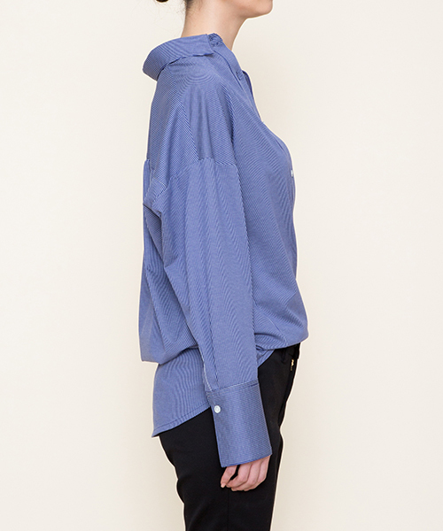 MARIEBELLE JEAN(マリベルジーン)の「MARIEBELLE JEAN ビック2WAYシャツ 33173802(シャツ/ブラウス・レディース・ブルー/ネイビー/ホワイト・S/XS)」の9枚目の写真