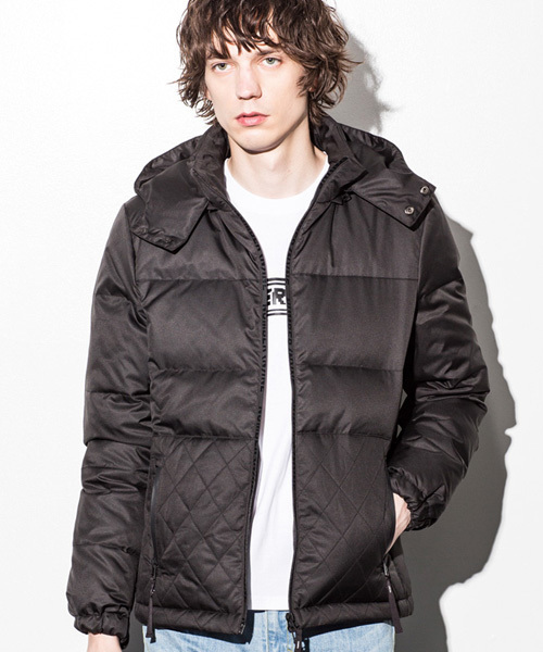 NUMBER (N)INE DENIM(ナンバーナインデニム)の「NUMBER (N)INE DENIM(ナンバーナインデニム)リップストップダウンジャケット(ダウンジャケット/コート・メンズ・ブラック/ネイビー・SMALL/MEDIUM/LARGE)」の4枚目の写真
