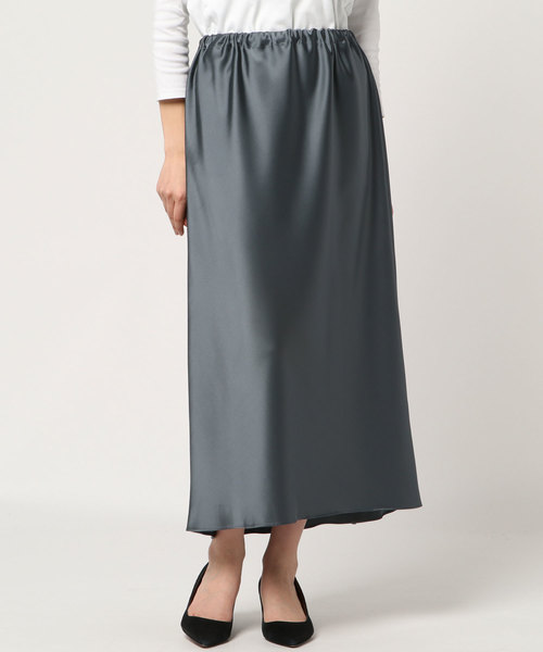 plage（プラージュ）の「Satin Bias ロングスカート◆（スカート・レディース・チャコールグレー/ベージュ・FREE）」の5枚目の写真