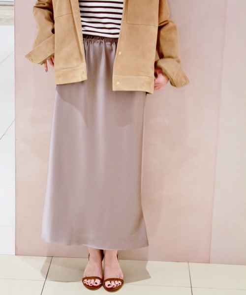 plage（プラージュ）の「Satin Bias ロングスカート◆（スカート・レディース・チャコールグレー/ベージュ・FREE）」の14枚目の写真
