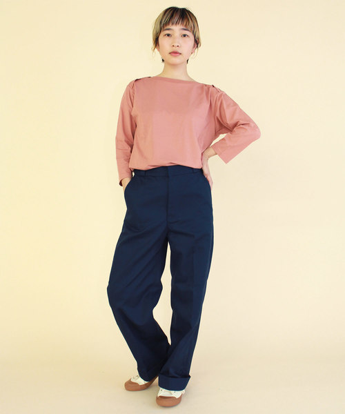 RNA-N（アールエヌエーエヌ）の「M0869 プレーティングボートネックTシャツ（Tシャツ/カットソー・レディース・ライトグレー/ブラック/ライトブラウン/スモークピンク・MEDIUM）」の15枚目の写真