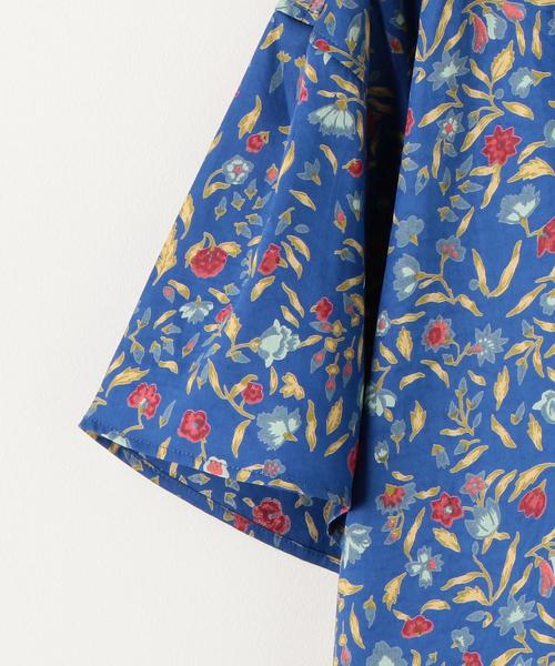 coen（コーエン）の「コットンサテン小花柄ブラウス(フラワープリントブラウス)（シャツ/ブラウス・レディース・ネイビー/レッド・FREE）」の4枚目の写真