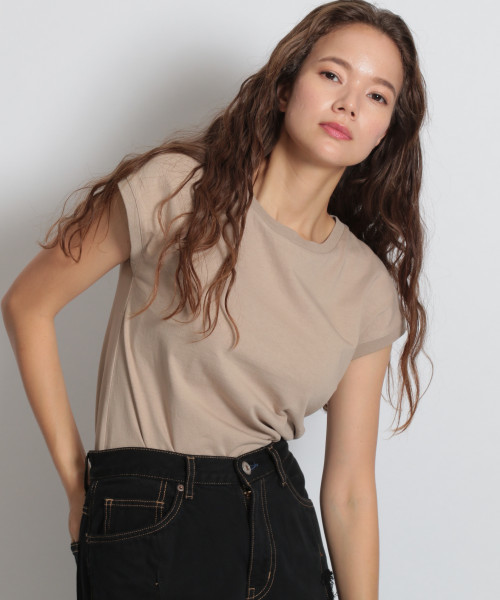 niko and...（ニコアンド）の「USAコットンフレンチ袖UVプルオーバー（Tシャツ/カットソー・レディース・ダークブラウン/レッド/マスタード/アイボリー/ベージュ/ブラック・MEDIUM/LARGE）」の3枚目の写真