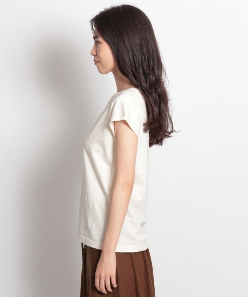 niko and...（ニコアンド）の「USAコットンフレンチ袖UVプルオーバー（Tシャツ/カットソー・レディース・ダークブラウン/レッド/マスタード/アイボリー/ベージュ/ブラック・MEDIUM/LARGE）」の14枚目の写真