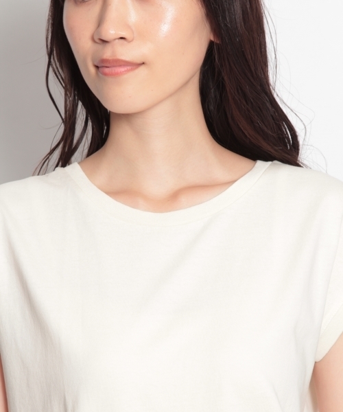 niko and...（ニコアンド）の「USAコットンフレンチ袖UVプルオーバー（Tシャツ/カットソー・レディース・ダークブラウン/レッド/マスタード/アイボリー/ベージュ/ブラック・MEDIUM/LARGE）」の16枚目の写真