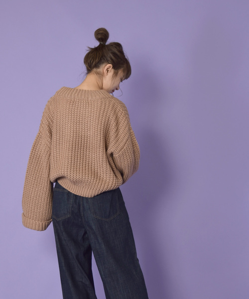 w closet（ダブルクローゼット）の「ケーブルビッグ袖プルオーバー_（ニット/セーター・レディース・ホワイト/モカ/キャメル・FREE）」の15枚目の写真