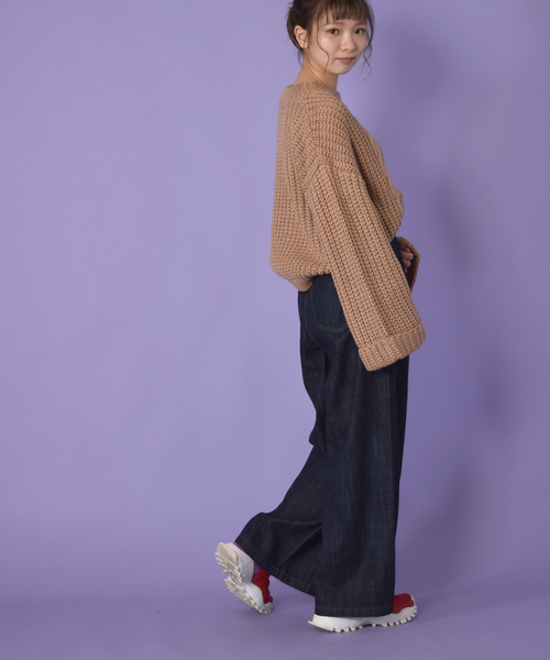 w closet（ダブルクローゼット）の「ケーブルビッグ袖プルオーバー_（ニット/セーター・レディース・ホワイト/モカ/キャメル・FREE）」の16枚目の写真